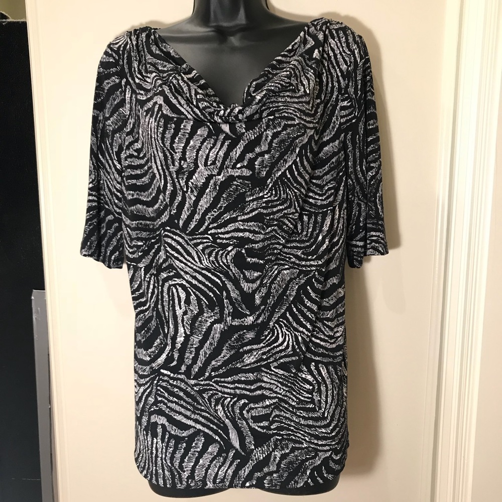 Kenneth Cole Reaction Black and White Zebra Top